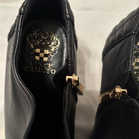 Vince Camuto Valentina Women's Black Leather Ankle Boots Size 10 - Picture 4 of 8